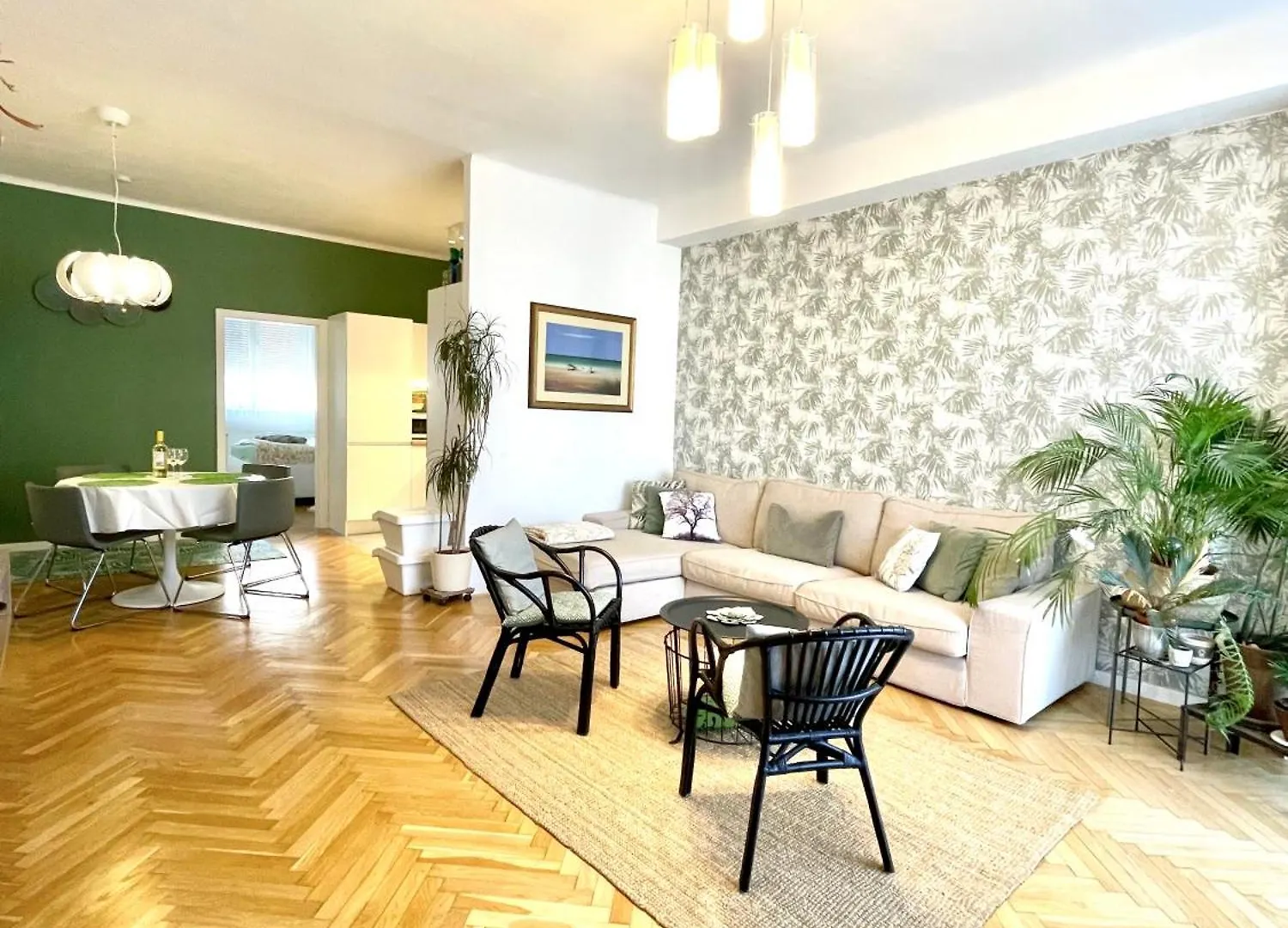 Mint Pearl Apartment 3 Rooms 2 Bathrooms At Kalvin Square Βουδαπέστη