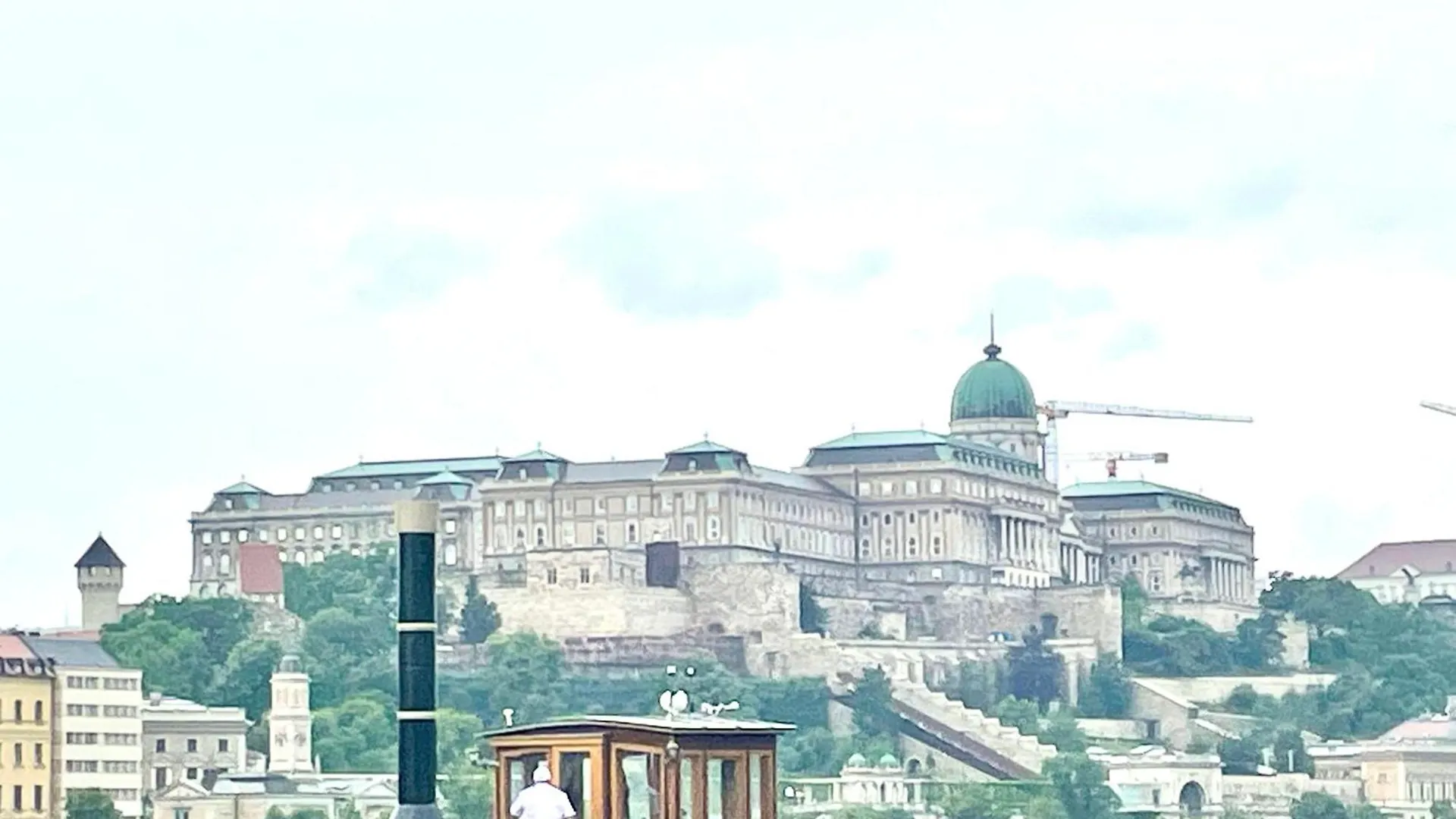 Mint Pearl Apartment 3 Rooms 2 Bathrooms At Kalvin Square Budapest Hungary