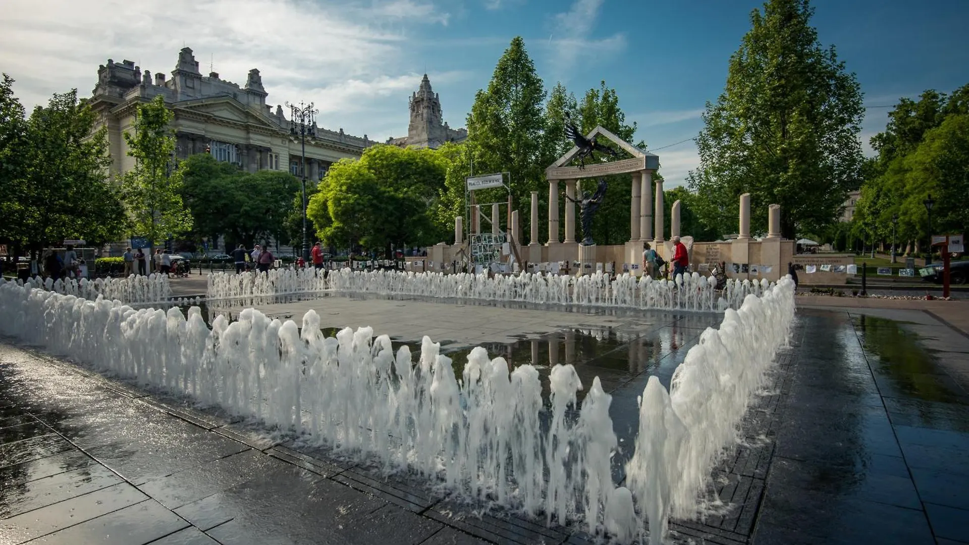 Mint Pearl Apartment 3 Rooms 2 Bathrooms At Kalvin Square Budapest
